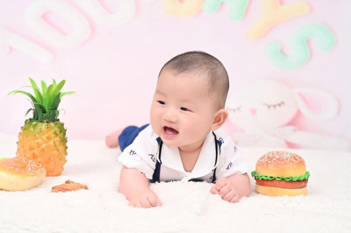 广州代怀试管生子六个月宝宝发烧